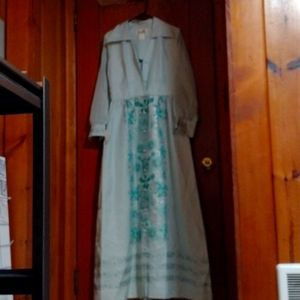 Alfred Shaheen blue/turquoise size 12